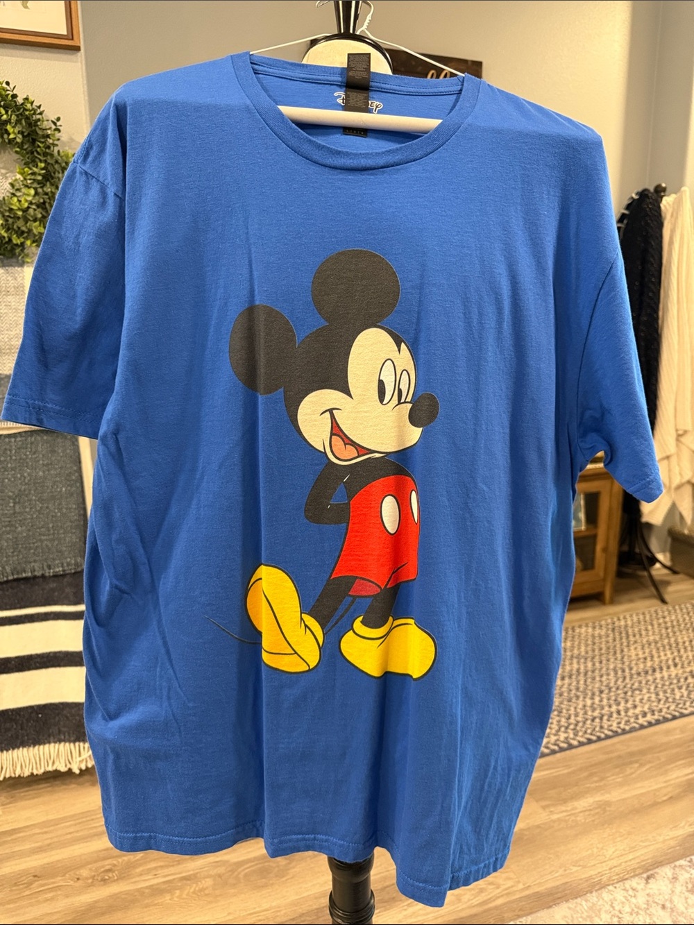 Disney Men’s Blue Mickey Mouse Graphic Tee
